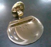 Saboneteira de parede fumê com dourado Moldenox